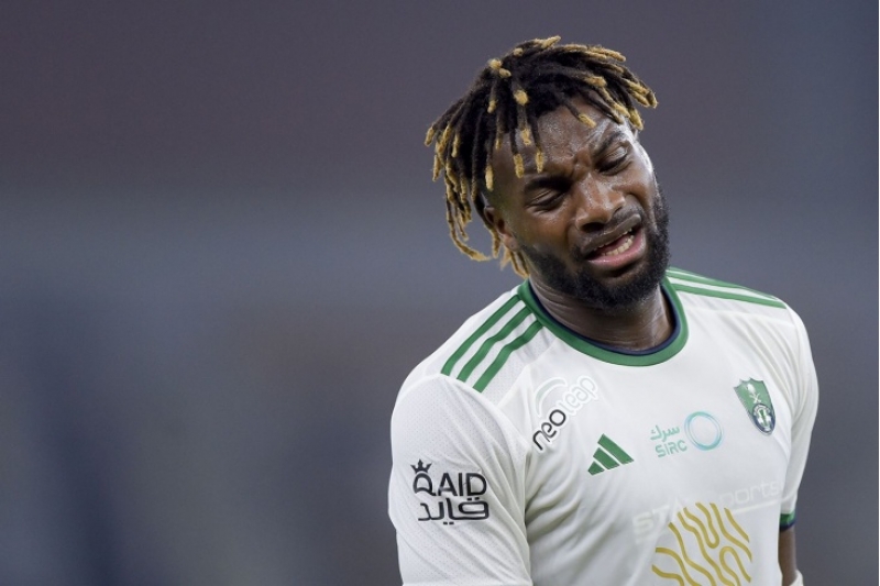 fenerbagcha-fransali-futbolchu-transfer-edir