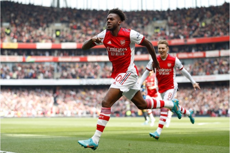 latsio-portuqaliyali-futbolchunun-transferini-achiqlayib