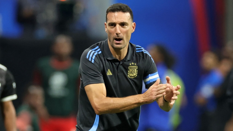 skaloni-15-illik-muqavile-teklif-etsinler-imzalayacam