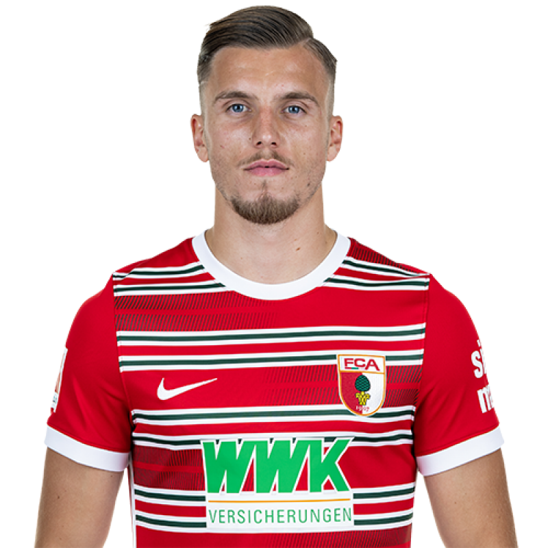 shtutqart-heyetini-bosniyali-hucumchu-ile-guclendirib-