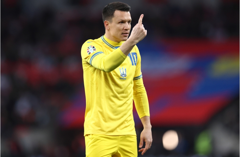 mehshur-ukraynali-futbolchu-peshakar-karyerasini-sonlandirib