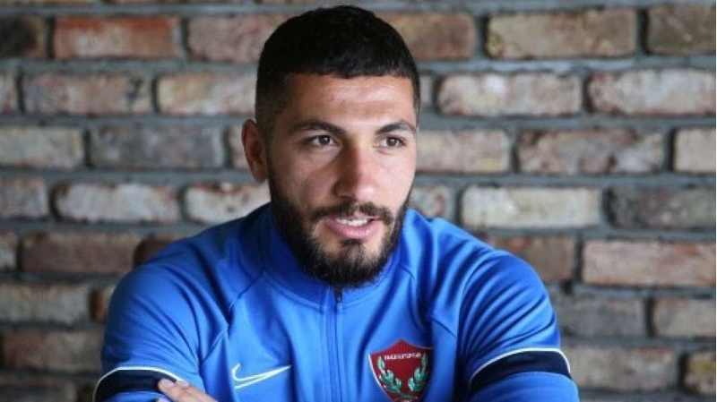 turkiye-klubu-kapitani-ile-muqavileni-uzadib