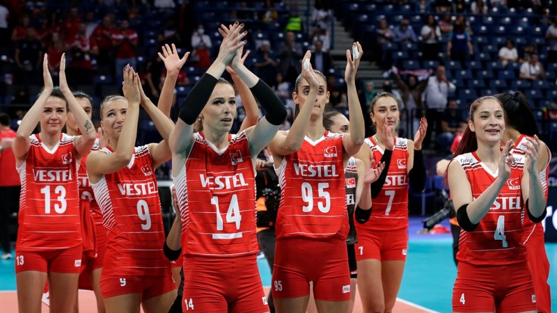 paris-2024turkiye-voleybol-millisi-geri-donush-ederek-qelebe-qazandi