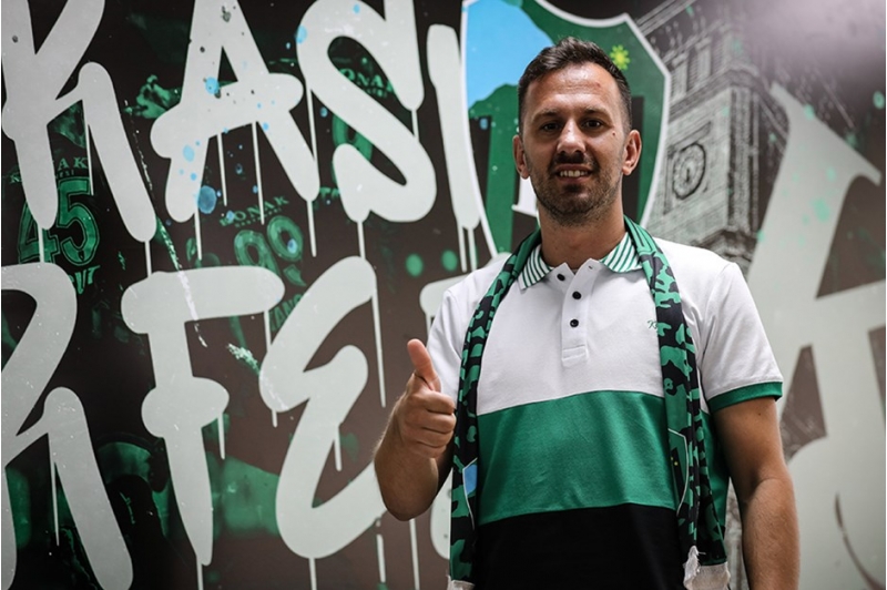 kocaelispor-heyetini-xorvatiyali-oyunchu-ile-guclendirib