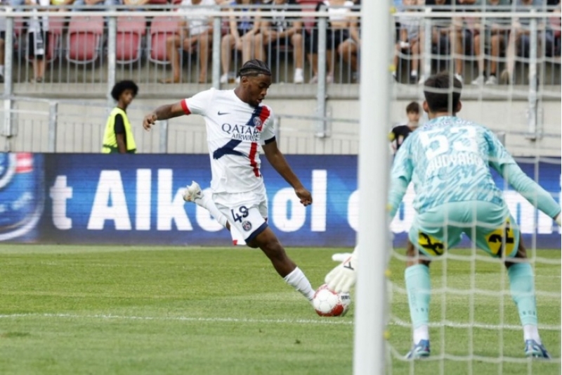 psj-yoldashliq-oyununda-shturmla-bacarmadi