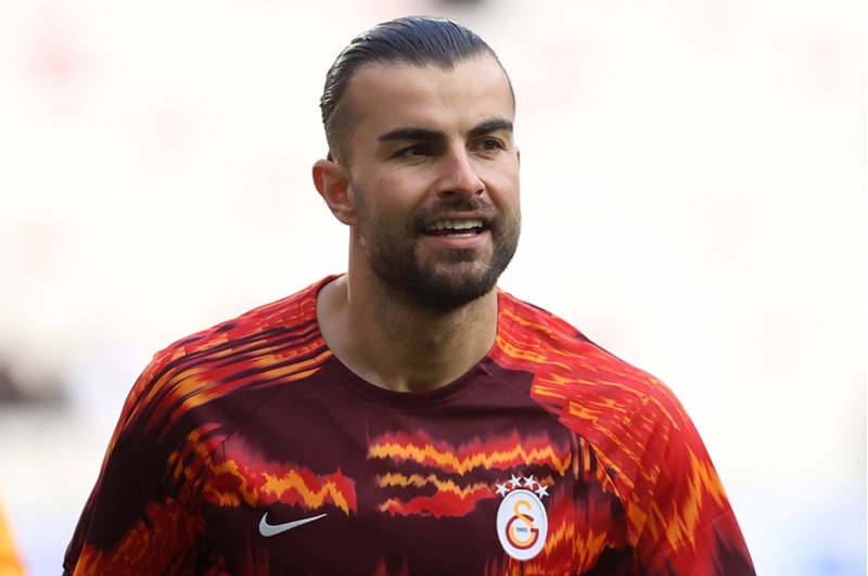 qalatasaray-abdulkerim-bardakchi-ile-bagli-qerarini-verib