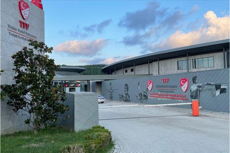 turkiye-super-liqasinda-novbeti-turun-3-oyunu-texire-salinib