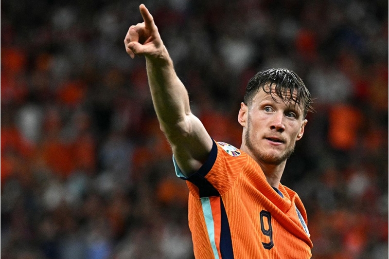 vut-veqhorst-karyerasini-niderlandda-davam-etdirecek