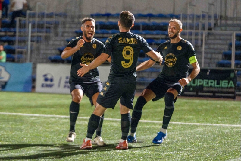 komandamiz-chempionlar-liqasinin-qalibi-oldu