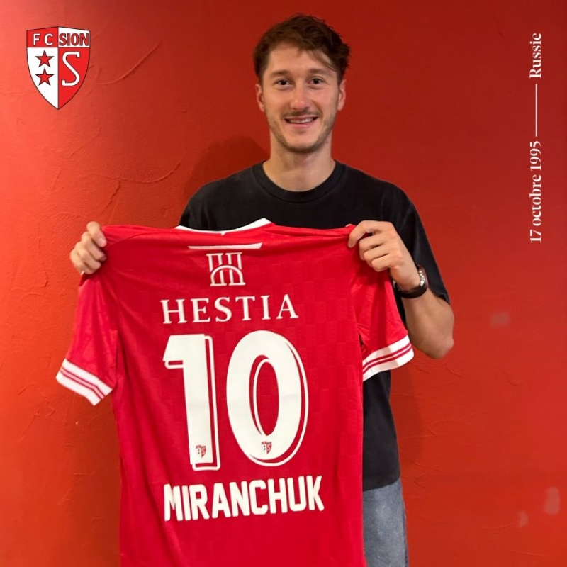 rusiyali-futbolchu-isvechre-klubunda