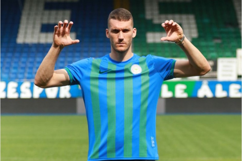 rizespor-xorvatiyali-qapichinin-transferini-reallashdirib