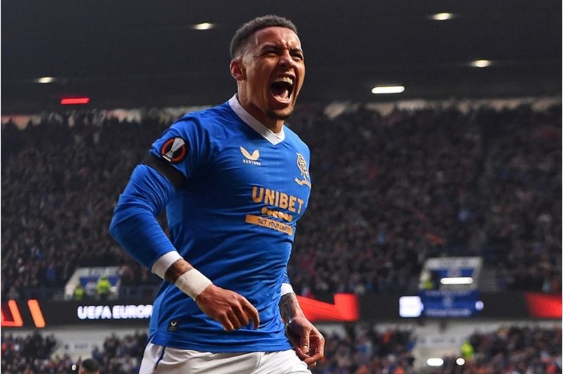 beshiktashda-mudafie-movqeyine-daha-bir-namized