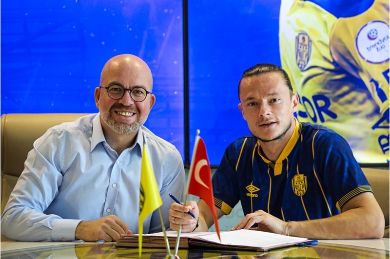 ankaragucu-dortmund-borussiyasinin-sabiq-oyunchusunu-transfer-edib