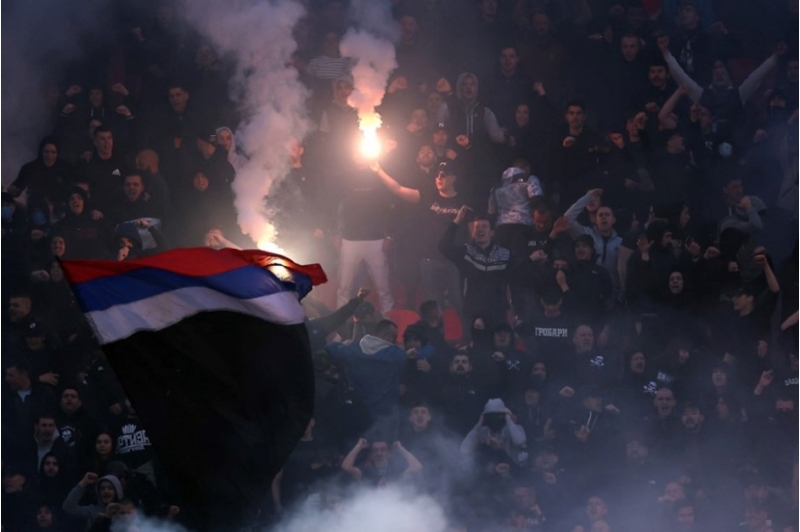 partizan-azarkeshleri-derbideki-agir-meglubiyyetden-sonra-bash-meshqchiye-xesaret-yetiribler