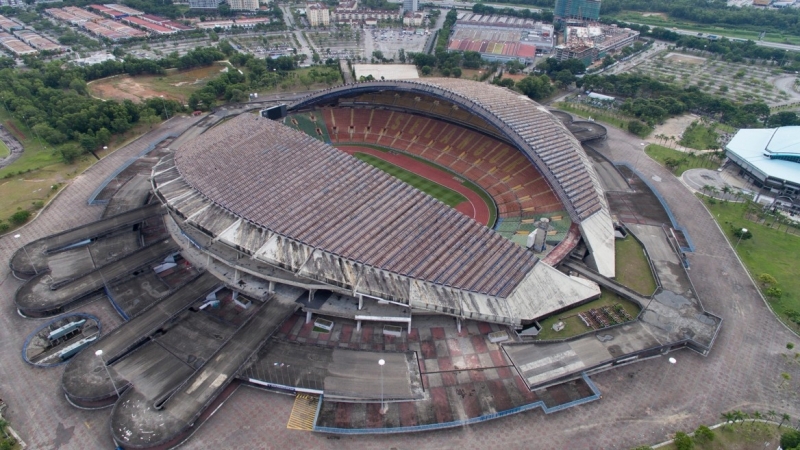 dunyanin-en-neheng-stadionlarindan-biri-sokuldu