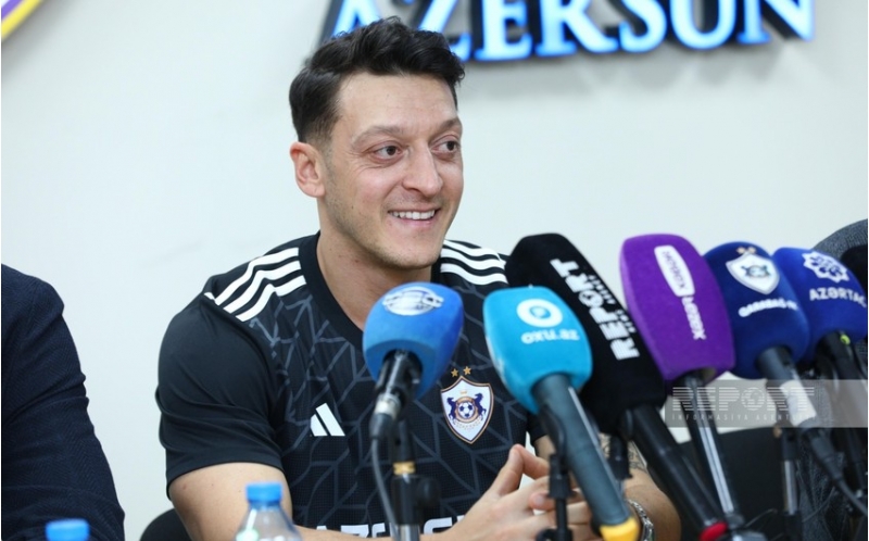 mesut-ozil-meqsedim-istedadli-futbolchu-yetishtirmekdir