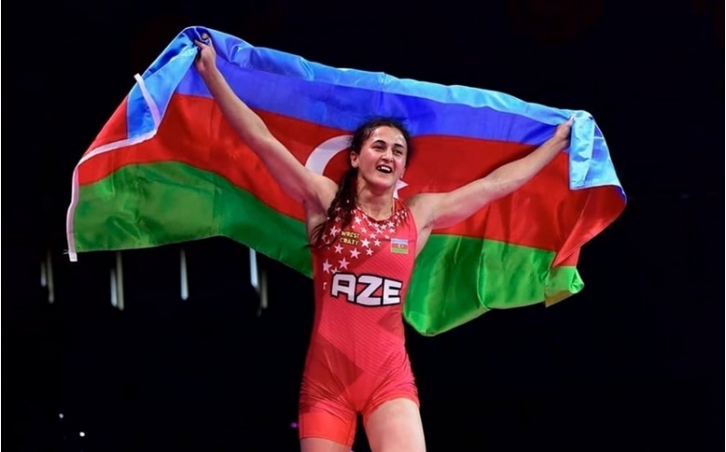 u-23-dunya-chempionatinin-qizil-medalchisi-jale-eliyeva-vetene-qayidib