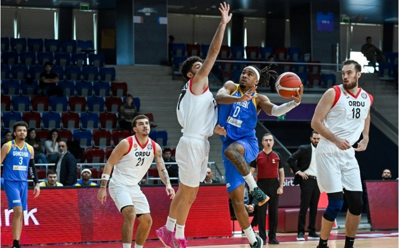 azerbaycan-basketbol-liqasi-gence-ardicil-uchuncu-qelebesini-qazanib