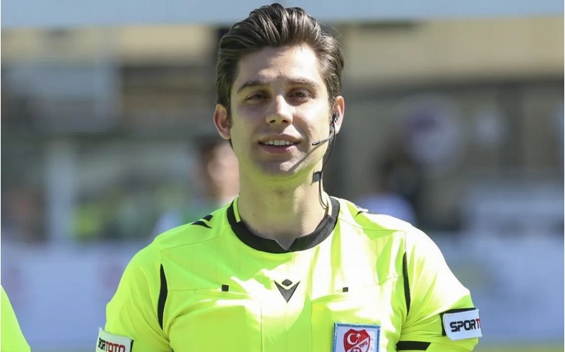 beshiktash-fenerbagcha-matchinin-hakimi-belli-olub