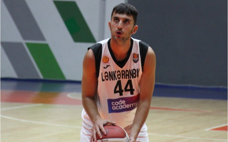 turkiyeli-oyunchu-azerbaycan-basketbol-liqasi-suretle-inkishaf-edir