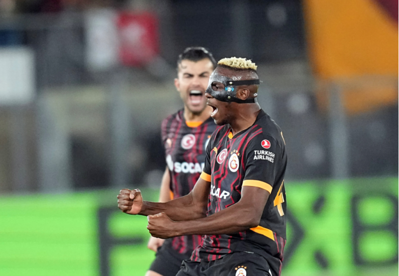 qalatasaray-seferde-sivassporu-meglub-etdi