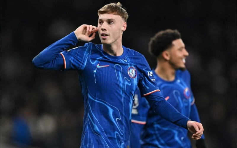 london-derbisini-chelsi-qazandi-2