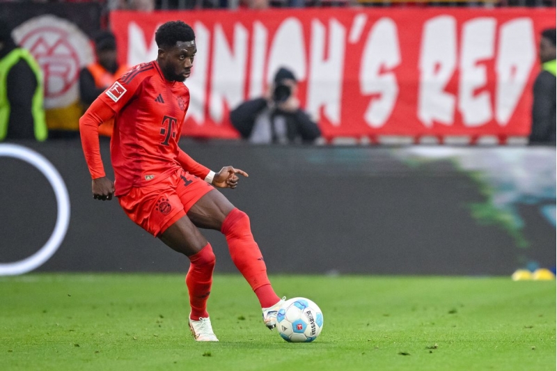liverpulda-kanadali-futbolchu-uchun-yarisha-qoshulub