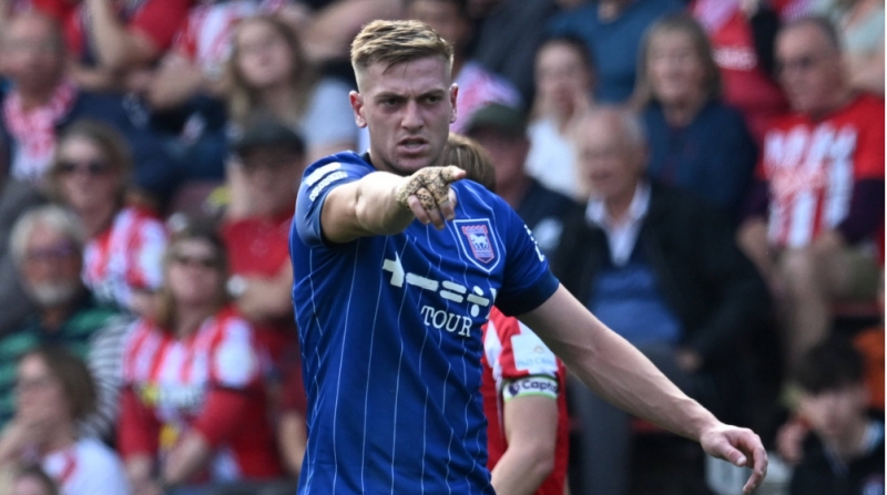 liam-delap-uchun-ingiltere-nehengleri-herekete-kechib