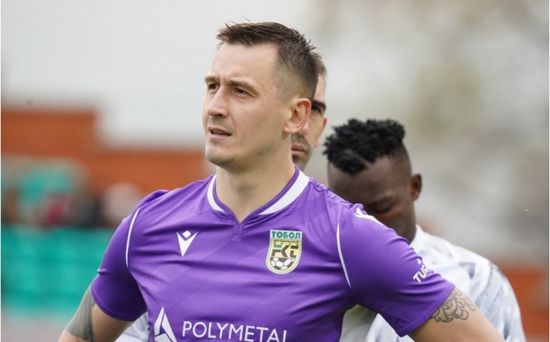 qazaxistanli-qapichi-sabaha-kechdiyim-uchun-chox-shadam