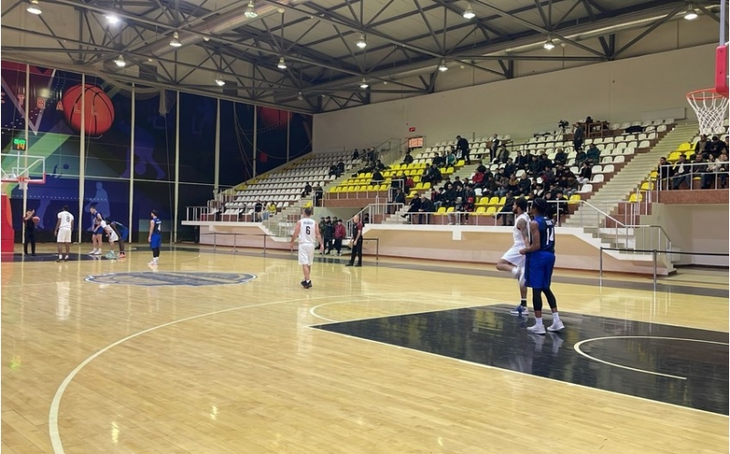 azerbaycan-basketbol-liqasinda-iki-oyun-kechirilecek