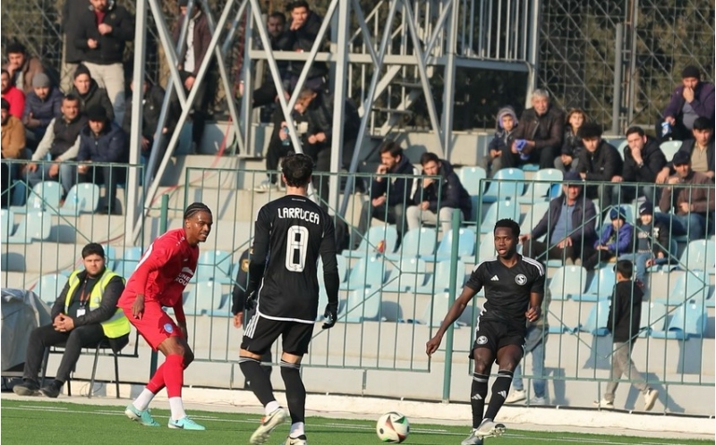 sebail-azerbaycan-chempionatlarinda-100-cu-sefer-qolunu-vurub