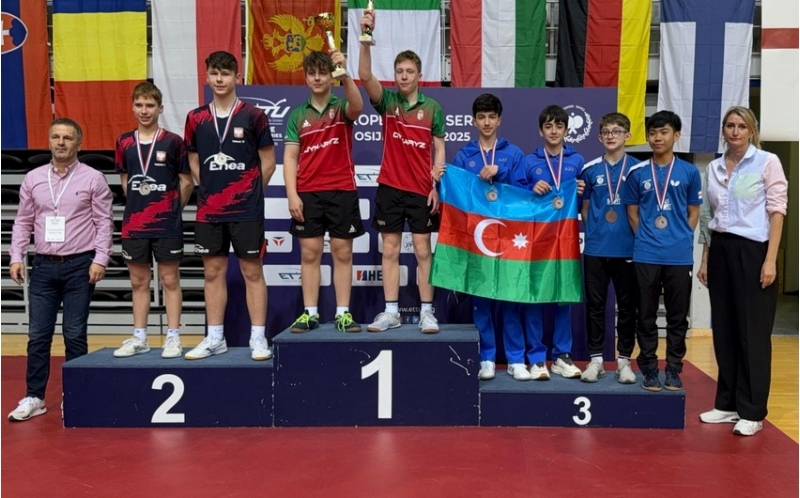 azerbaycanin-stolustu-tennischileri-xorvatiyada-burunc-medal-qazaniblar