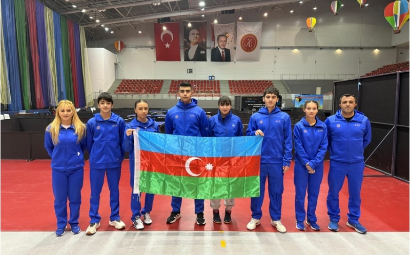 azerbaycanin-stolustu-tennischileri-turkiyede-beynelxalq-yarisha-qatiliblar