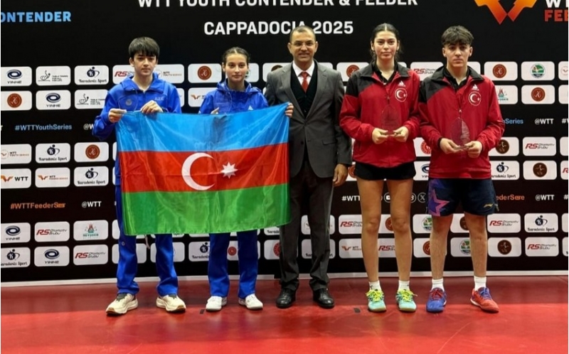 azerbaycanin-stolustu-tennischileri-turkiyede-kechirilen-turnirin-qizil-medalini-qazaniblar