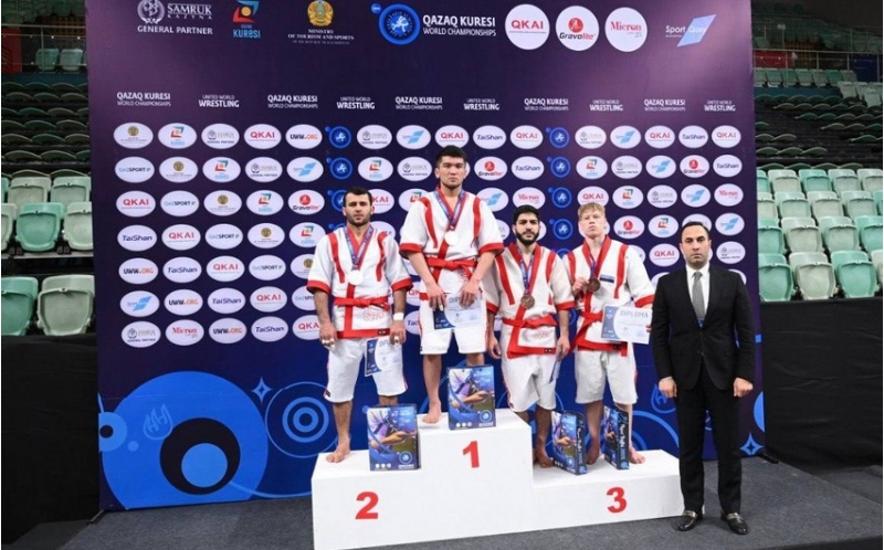 azerbaycan-idmanchilari-hindistanda-kechirilen-dunya-chempionatinda-4-medal-qazaniblar