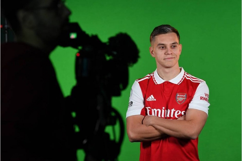 trossard-arsenaldan-ayrilacaq