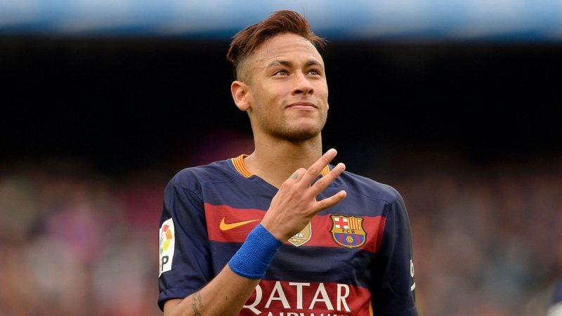 neymar-barselonaya-geri-donur