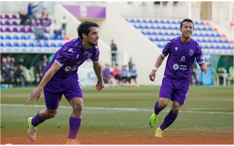 sumqayit-en-uzun-qolsuz-oyunlar-seriyasinda-ikinci-gostericini-tekrarlayib