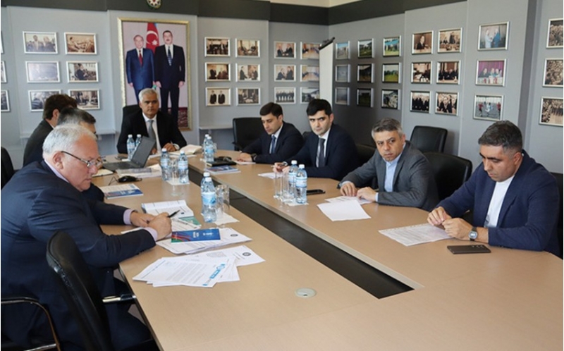 azerbaycanda-danishilmish-oyunlarda-ishtirak-etmish-futbolchunun-shikayetine-baxilmasi-texire-salinib