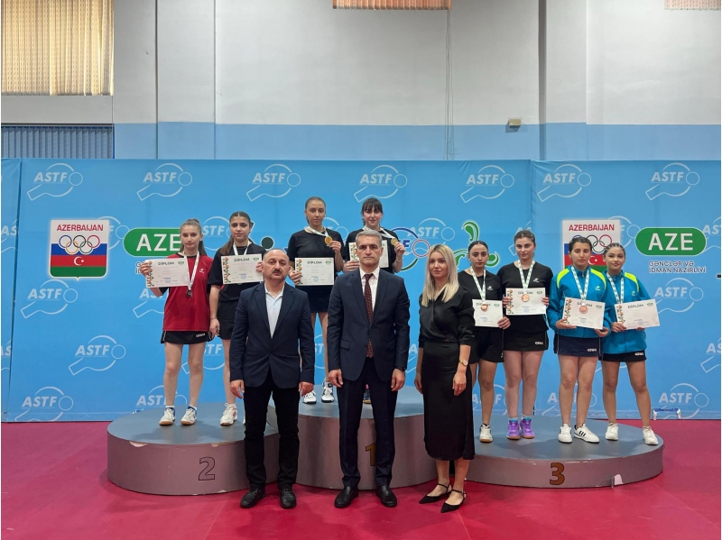 stolustu-tennis-uzre-azerbaycan-birinciliyine-yekun-vurulub