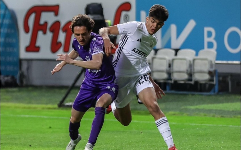 qarabagin-genc-futbolchusu-movsumun-rekorduna-imza-atib