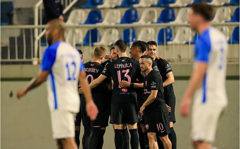 azerbaycan-chempionatlarinda-150-ci-ev-qolunu-vurub