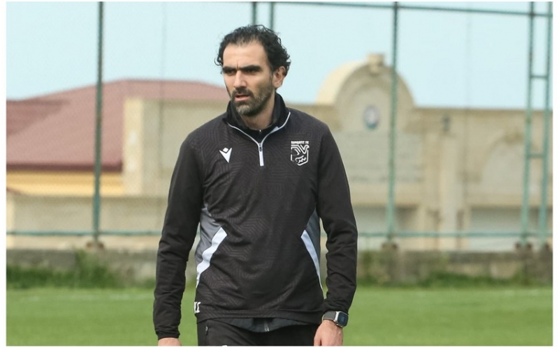 sumayit-bash-meshqchisi-ile-yollarini-ayirib