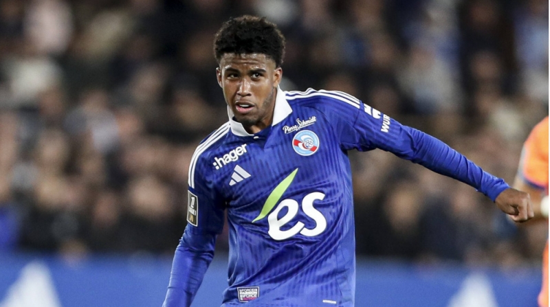 arsenal-ve-psj-transfer-yarishina-girib