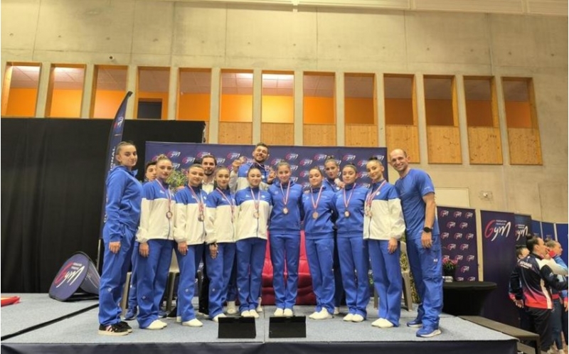 azerbaycanin-aerobika-gimnastlari-fransada-medallar-qazaniblar