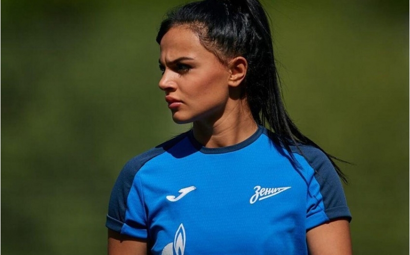 millimiz-futbolchusu-rusiyada-novbeti-defe-turun-remzi-komandasina-dushub