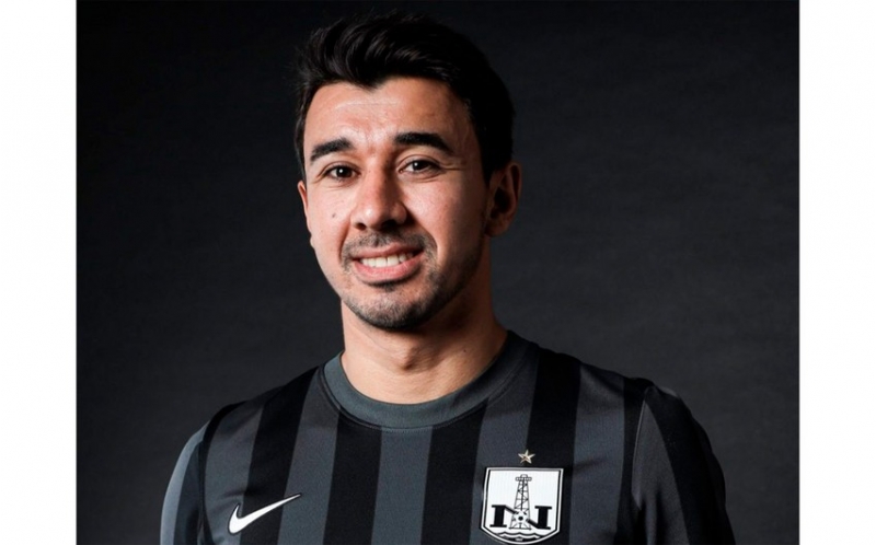 azerbaycan-chempionatlarinda-200-cu-oyununu-kechirib
