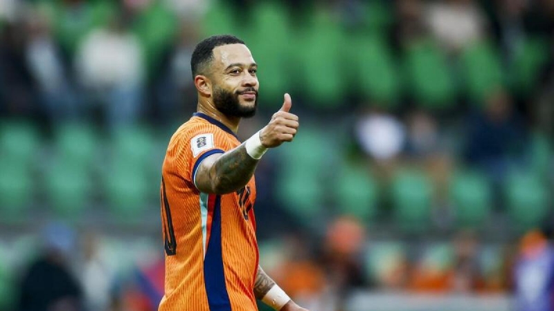 depay-niderland-millisinin-tarixine-dushub