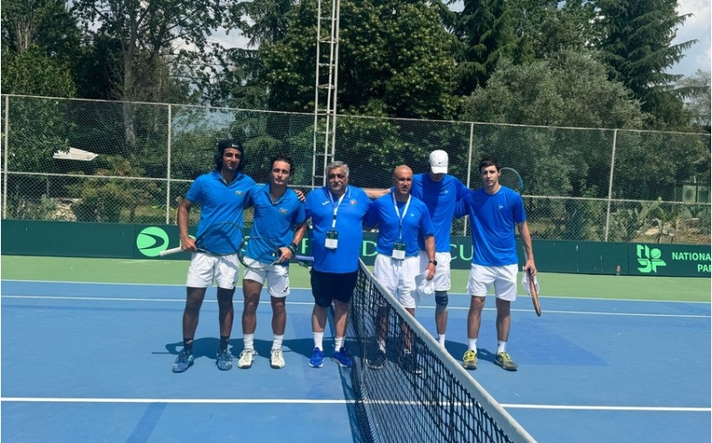 azerbaycanin-tennis-millisi-davis-cupda-pley-offa-yukselib