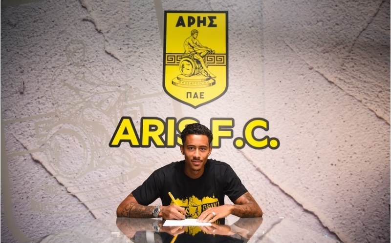 araz-naxchivanin-konfrans-liqasindaki-reqibi-yeni-futbolchu-transfer-edib